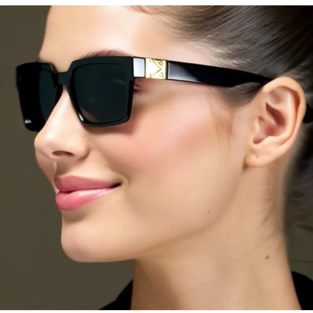 Women Sunglasses Dark Black Lens Gold Accent  Style Classy UV400‎ Lentes Luxury